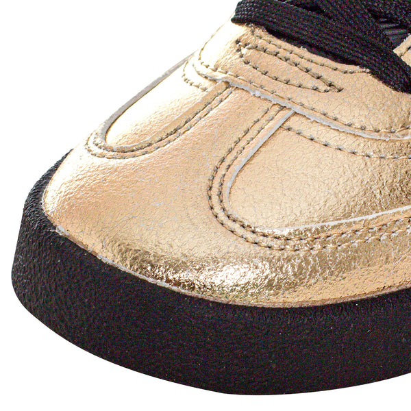 Club II Era Metallic
