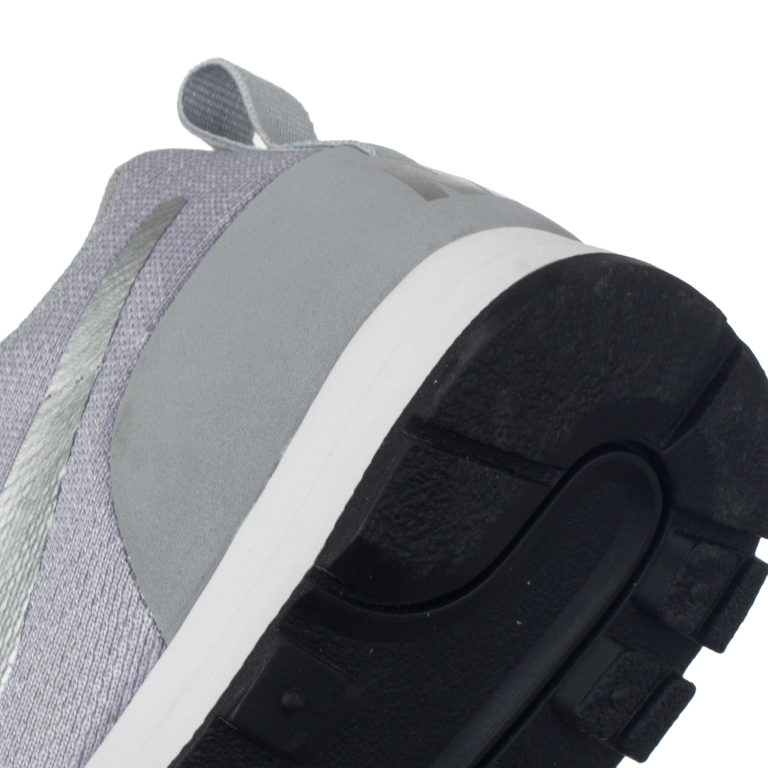 Tenis Nike MD Runner 2 ENG Mesh - 916797008 - Gris - Mujer | Shoelander.com - Footwear Retail