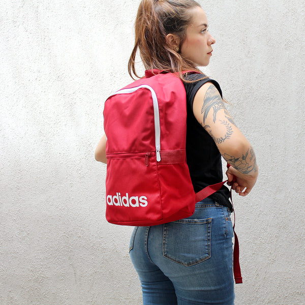 Linear Classic Daily