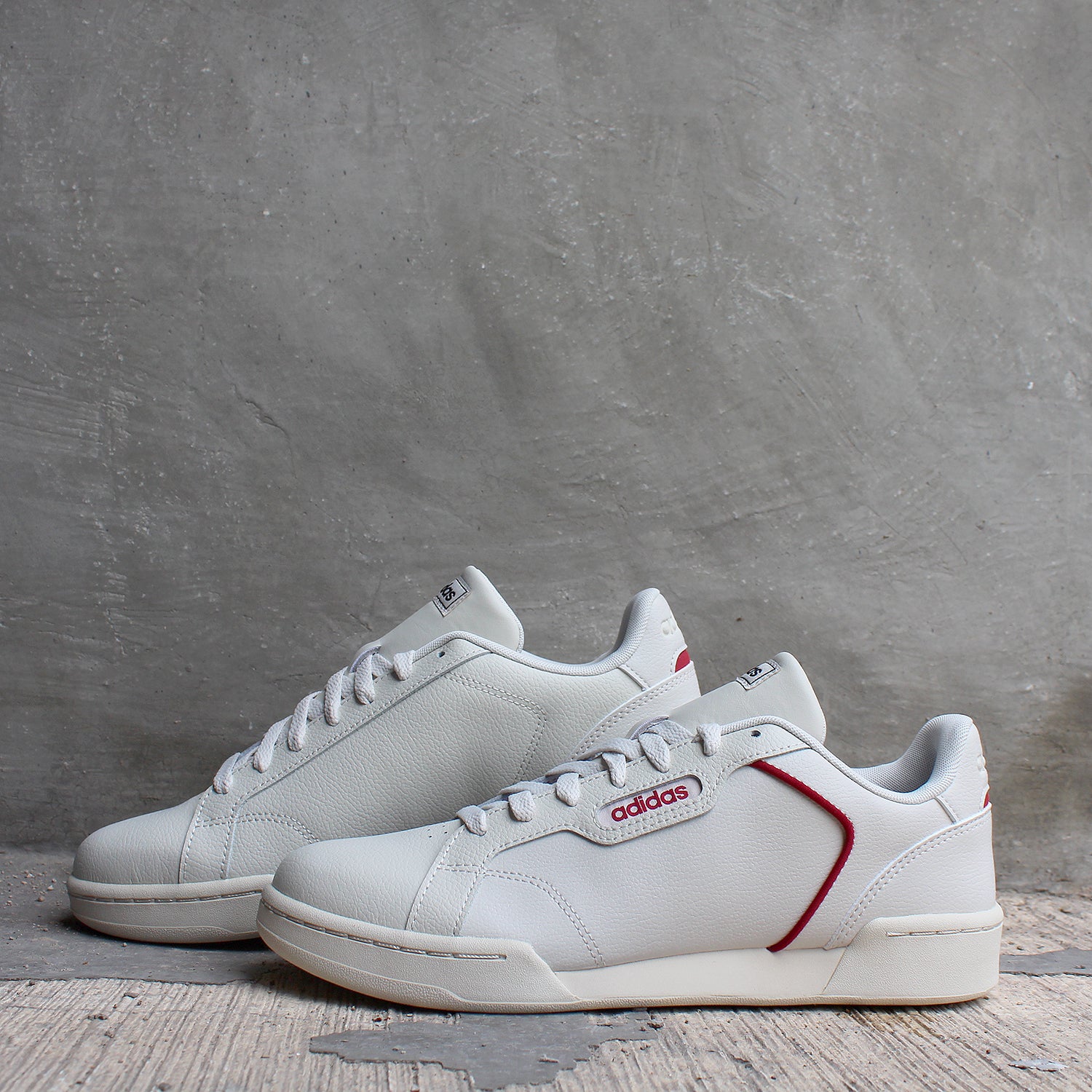 Tenis Adidas Roguera EG2657 Beige Hombre - Main Image