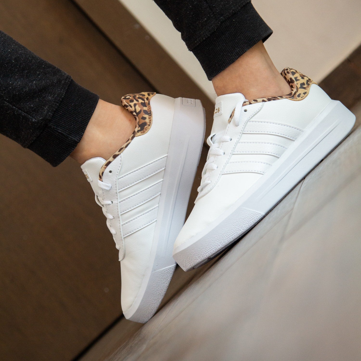 Tenis adidas hot sale court
